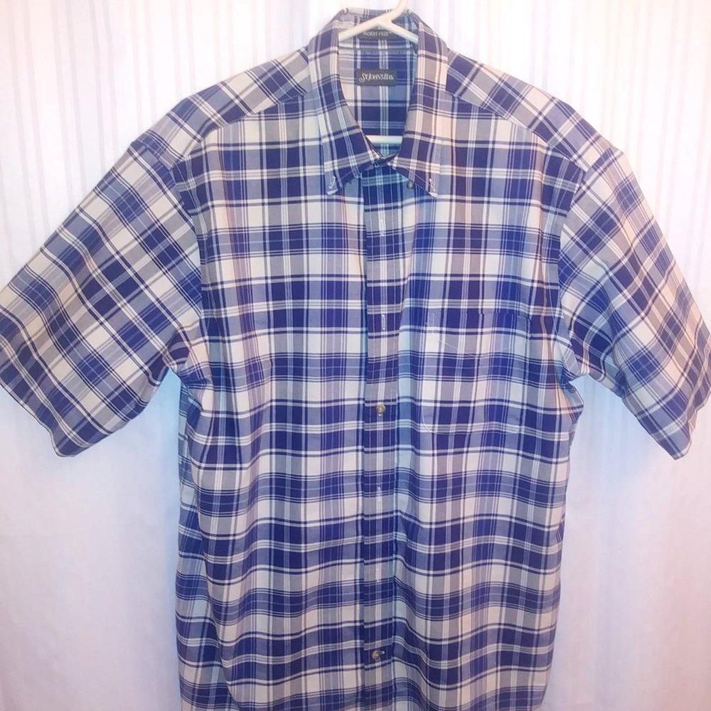 St, Johns Bay Worry Free. Large/Tall Button Down Collar Shirt.